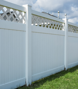 Fence and deck painting Sydney – NS Painting & Decoration